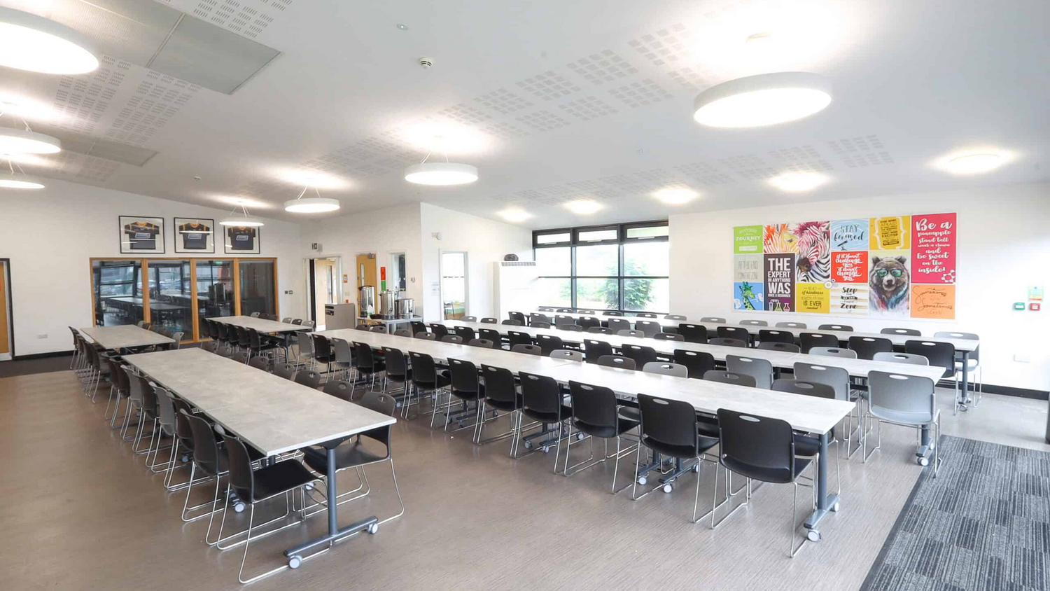 Flexible Dining Furniture for Stourport High School’s Sixth Form