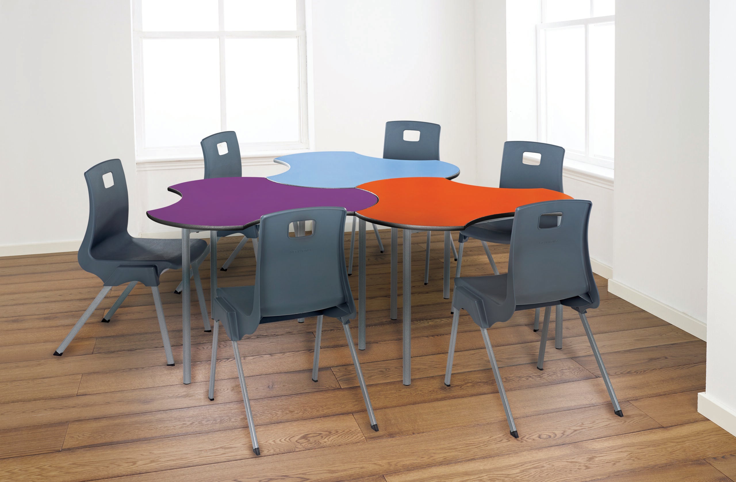 Puzzle PU Edge Table
