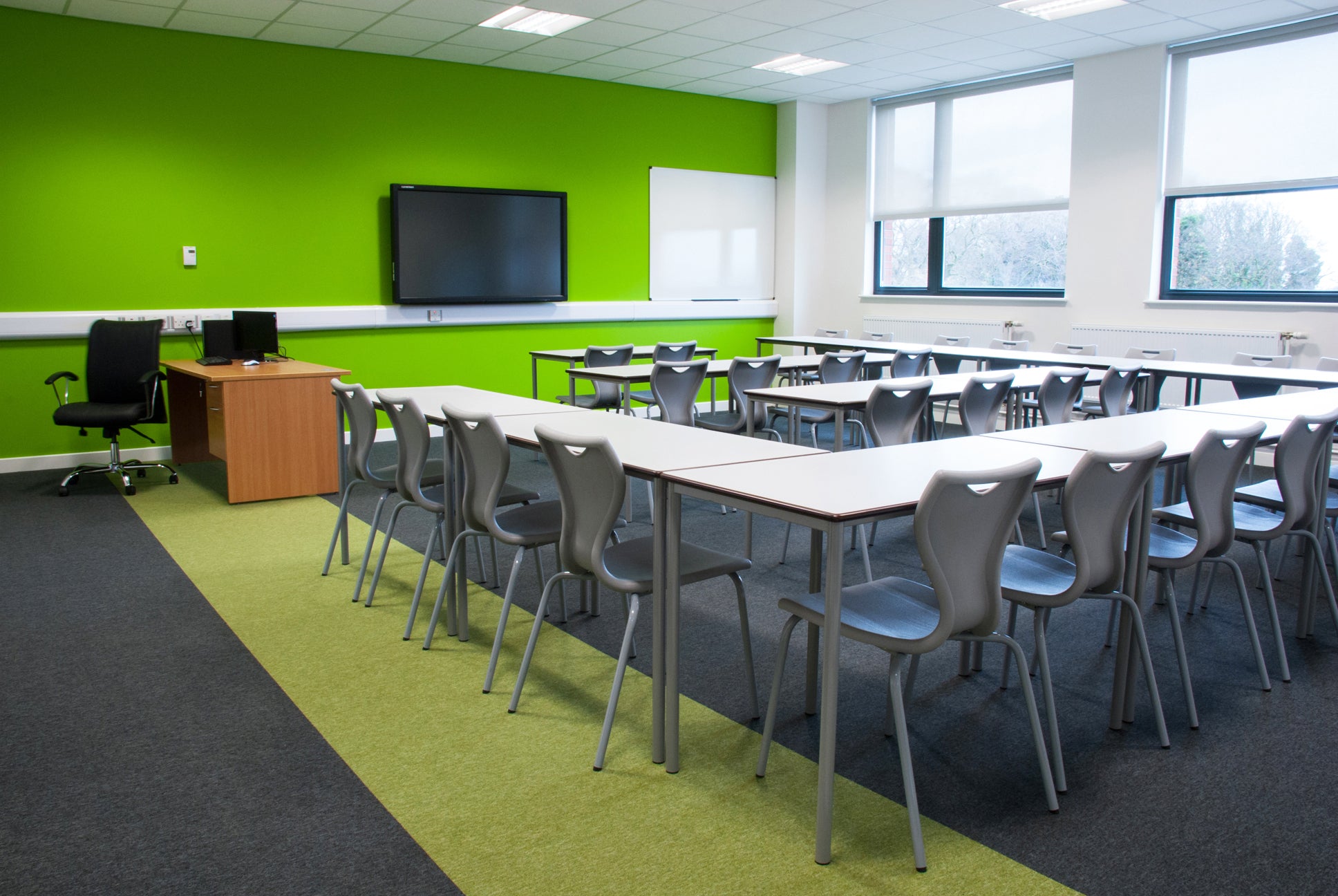 Grade PU Edge Rectangular Table