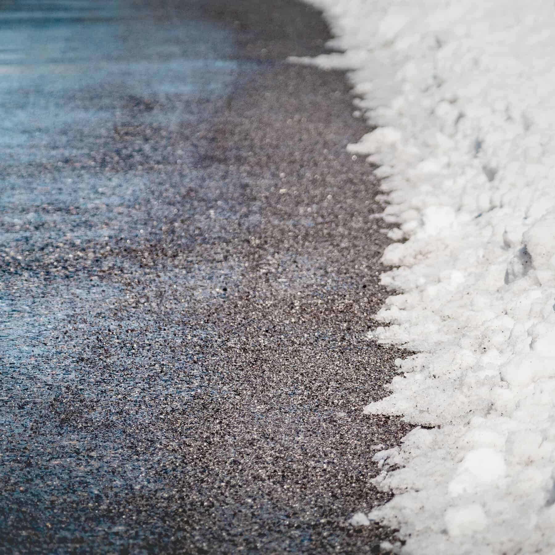 Pk 14+ White Peacock De-icing Rock Salt 25kg